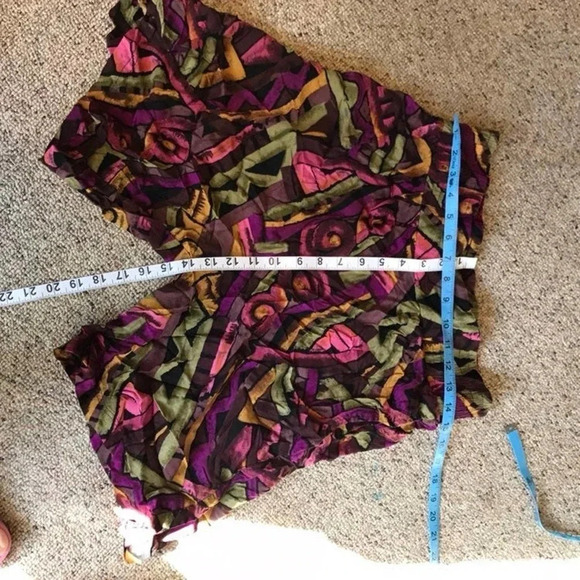Summer Shorts Women Size M - Picture 2 of 5